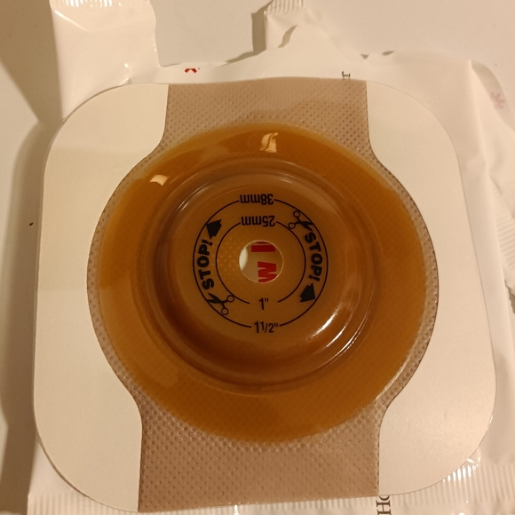 Hollister 14803 - Ostomy Barrier FlexTend™ Trim To Fit, Extended Wear Adhesive T - Picture 4 of 8